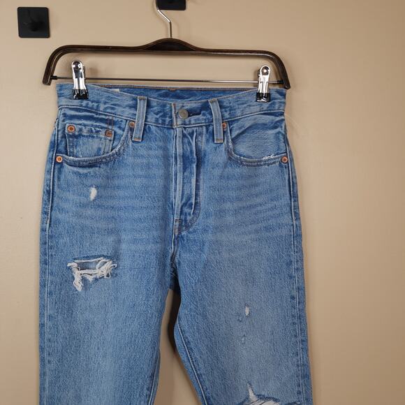 Levi's Premium 501 Skinny Button Fly Jeans Light Wash Size 24 - Picture 2 of 12